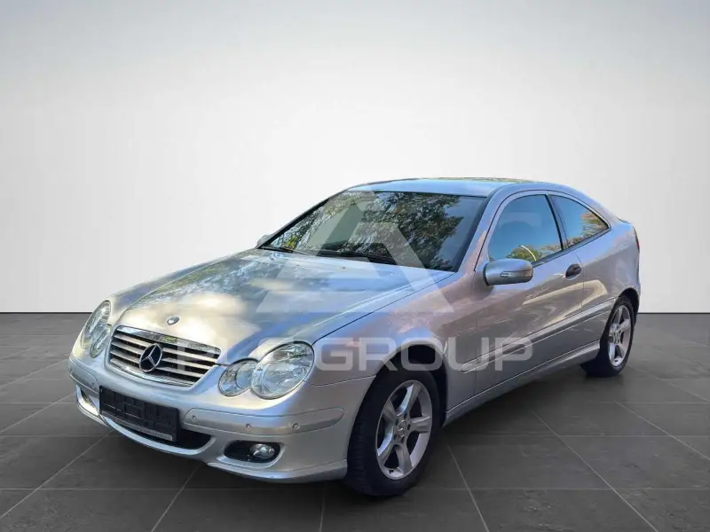 2005 Mercedes Benz C 200