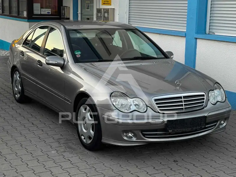 2005 Mercedes Benz C 200