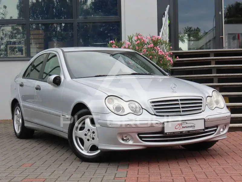 2005 Mercedes Benz C 200