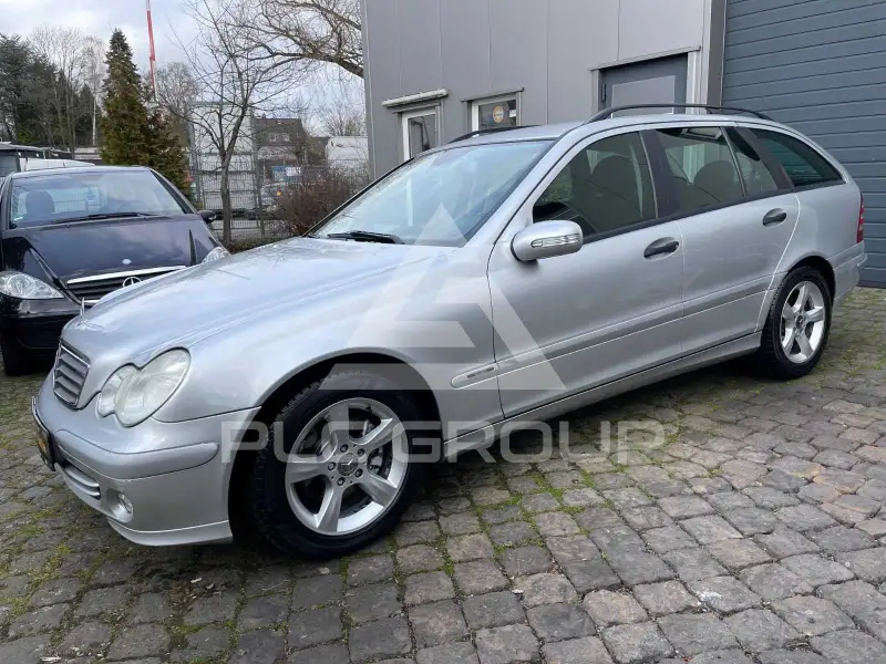 2005 Mercedes Benz C 200