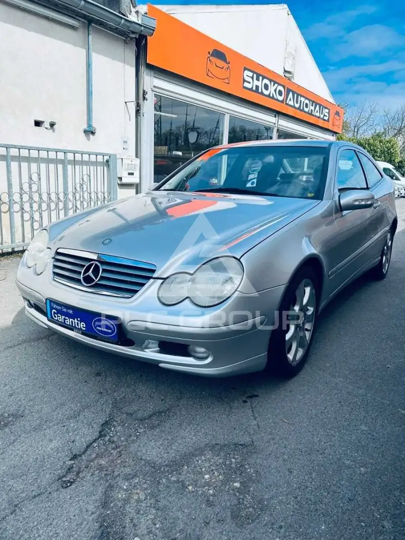 2005 Mercedes Benz C 200
