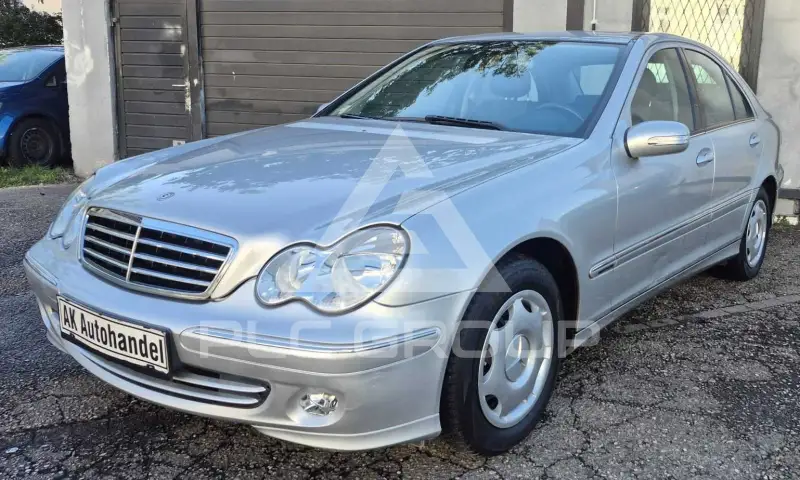 2005 Mercedes Benz C 200
