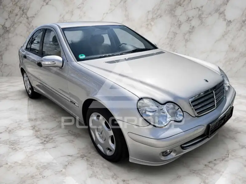 2005 Mercedes Benz C 200