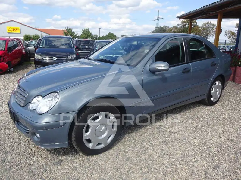 2005 Mercedes Benz C 200