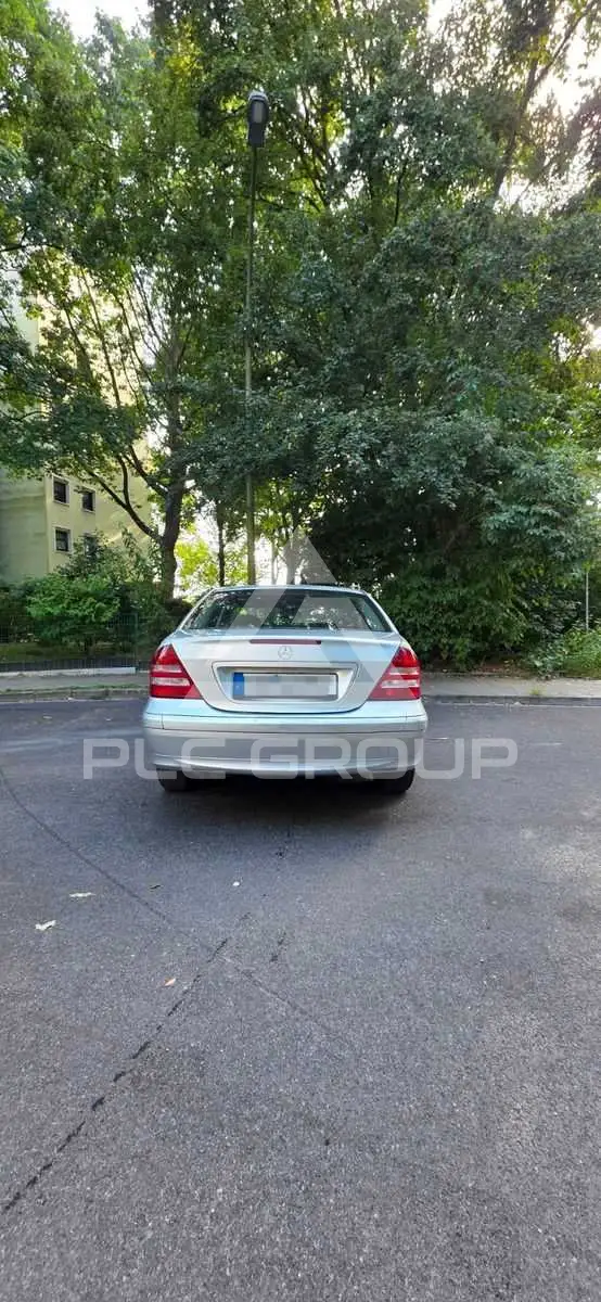 2005 Mercedes Benz C 200