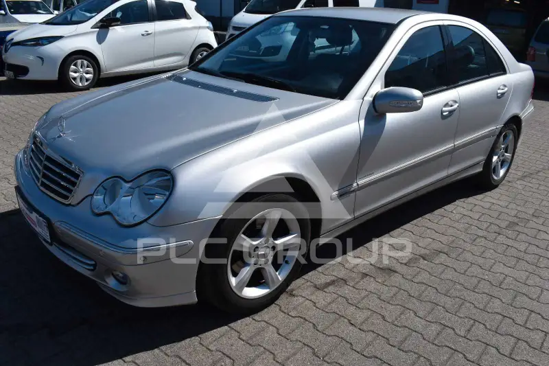 2005 Mercedes Benz C 200