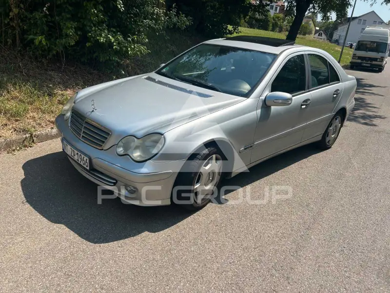 2005 Mercedes Benz C 200