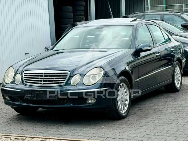 2005 Mercedes Benz E 220