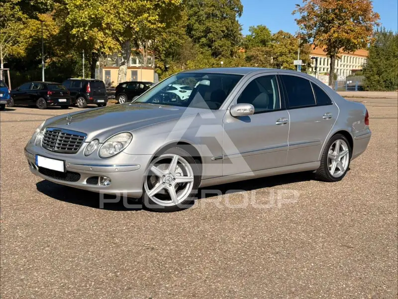 2005 Mercedes Benz E 240