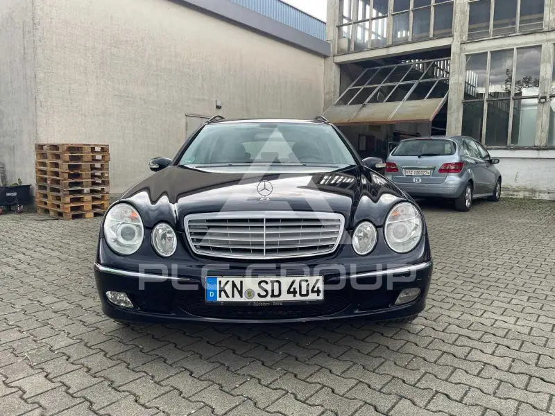 2005 Mercedes Benz E 270