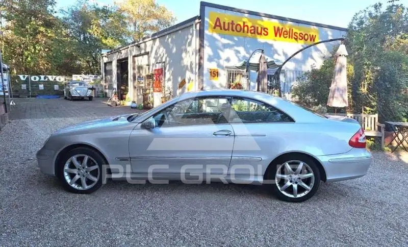 2005 Mercedes Benz CLK 240