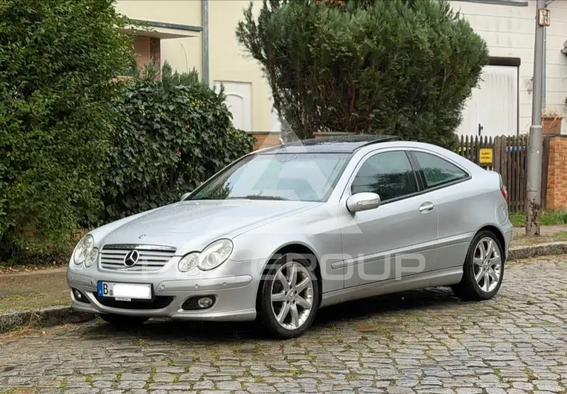 2005 Mercedes Benz CL 200
