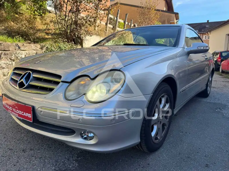 2005 Mercedes Benz CLK 270