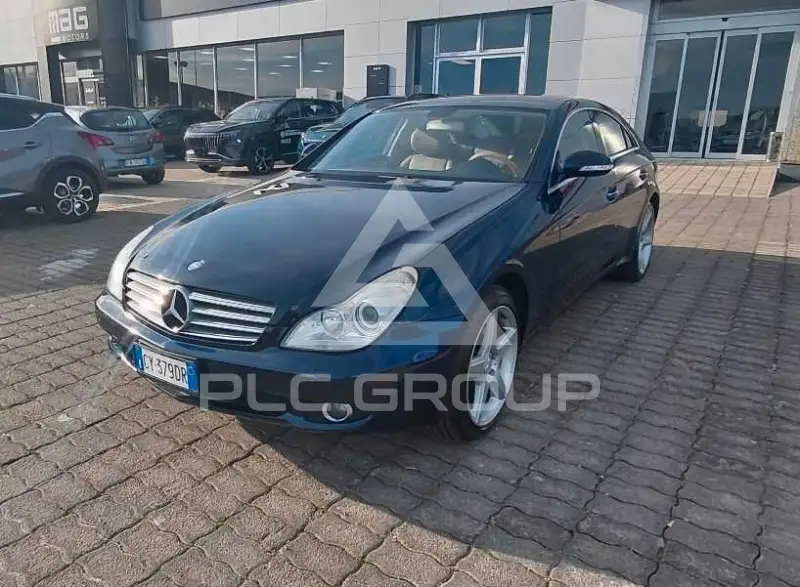 2005 Mercedes Benz CLS 320