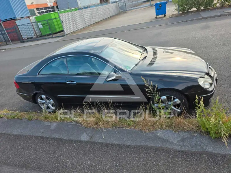 2005 Mercedes Benz CLK 220