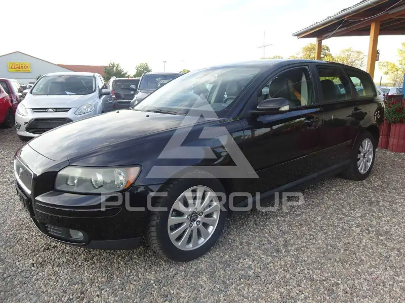 2005 Volvo V50