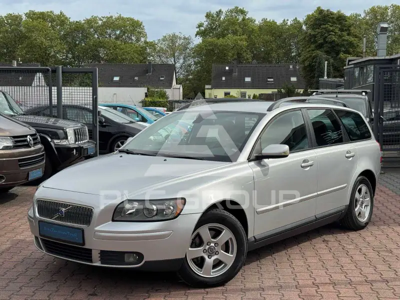 2005 Volvo V50