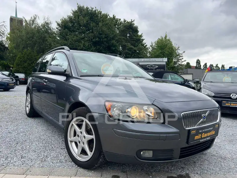 2005 Volvo V50
