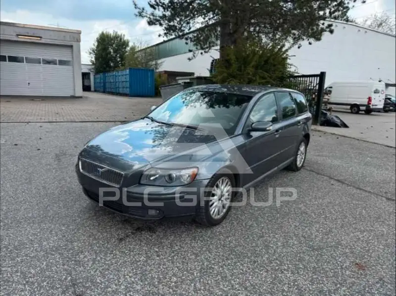 2005 Volvo V50