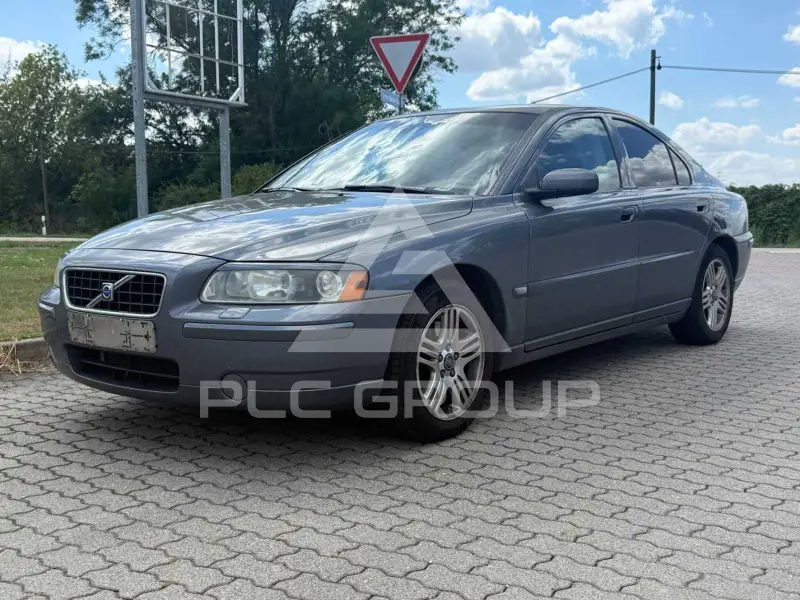 2005 Volvo S60