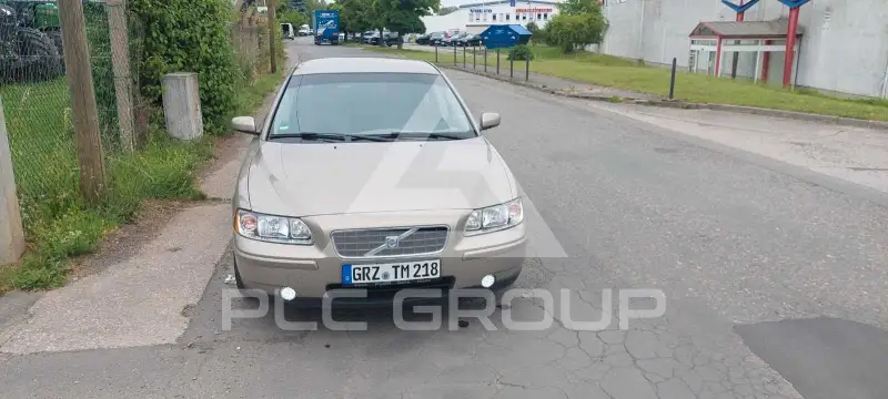 2005 Volvo S60
