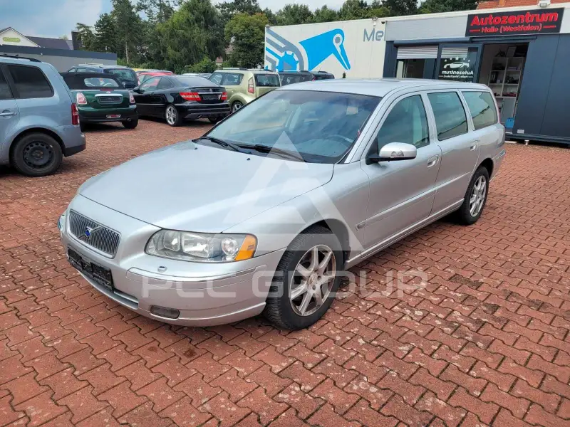 2005 Volvo V70