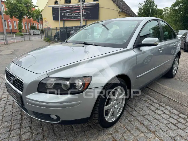2005 Volvo S40