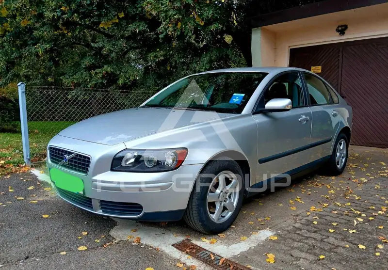 2005 Volvo S40
