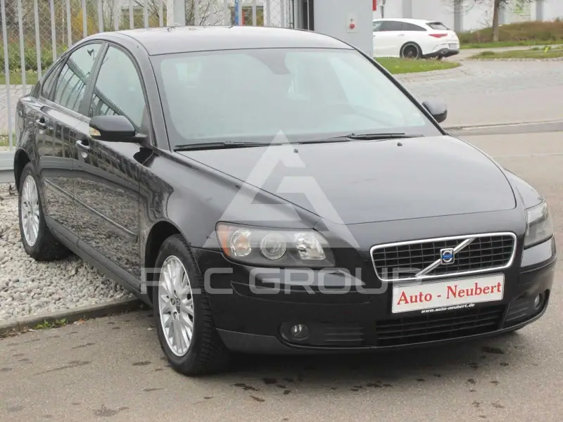 2005 Volvo S40