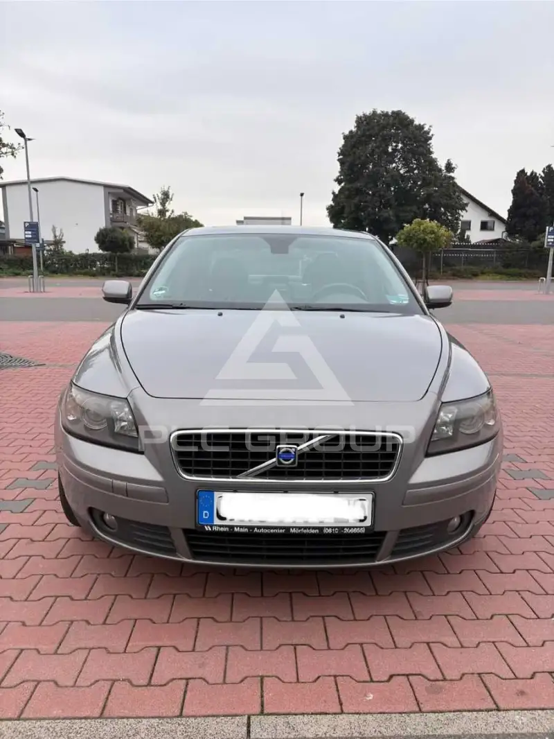 2005 Volvo S40