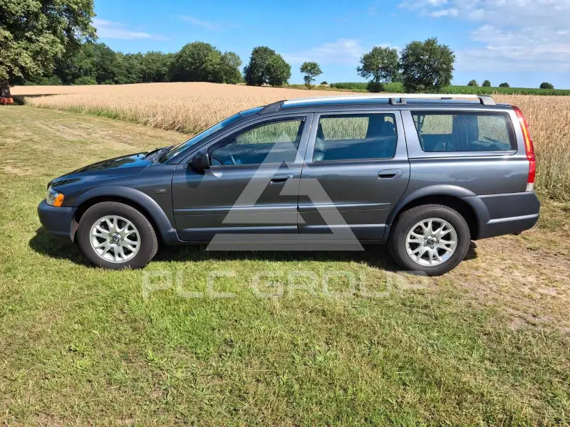 2005 Volvo XC70