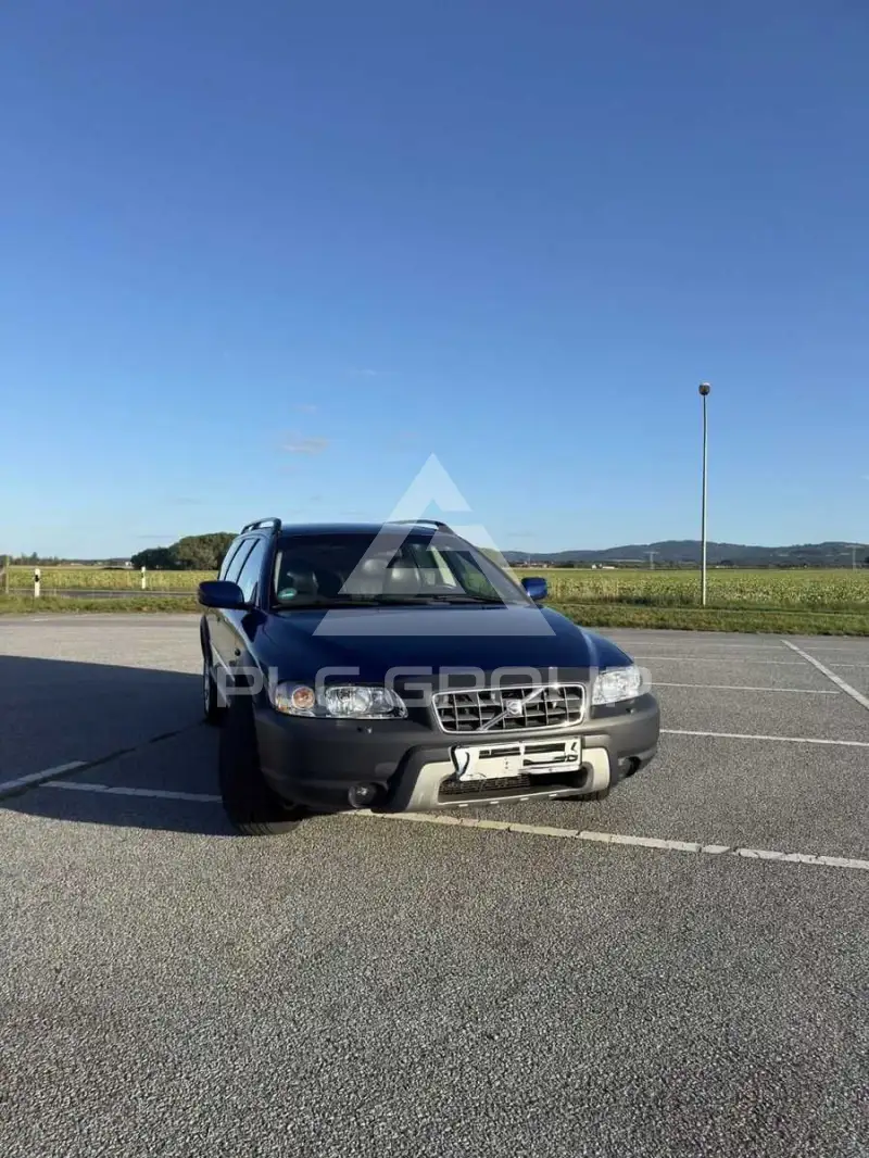 2005 Volvo XC70