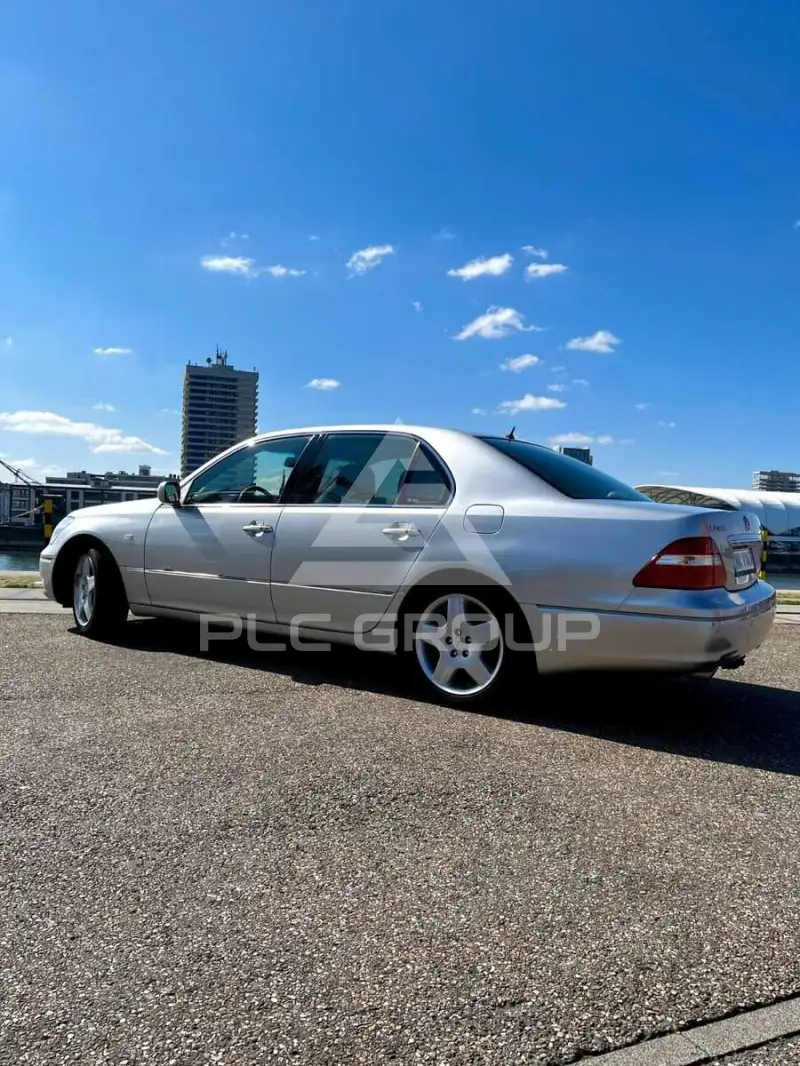2005 Lexus LS430