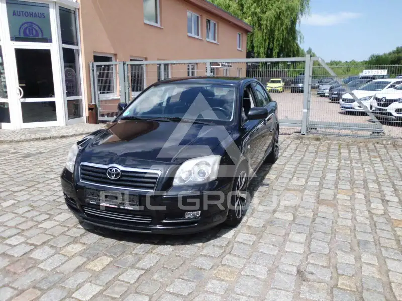 2005 Toyota Avensis