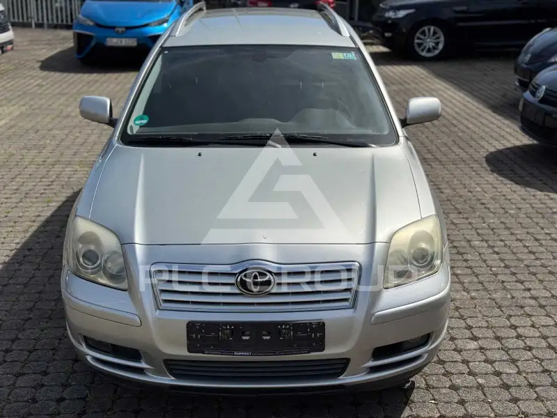2005 Toyota Avensis