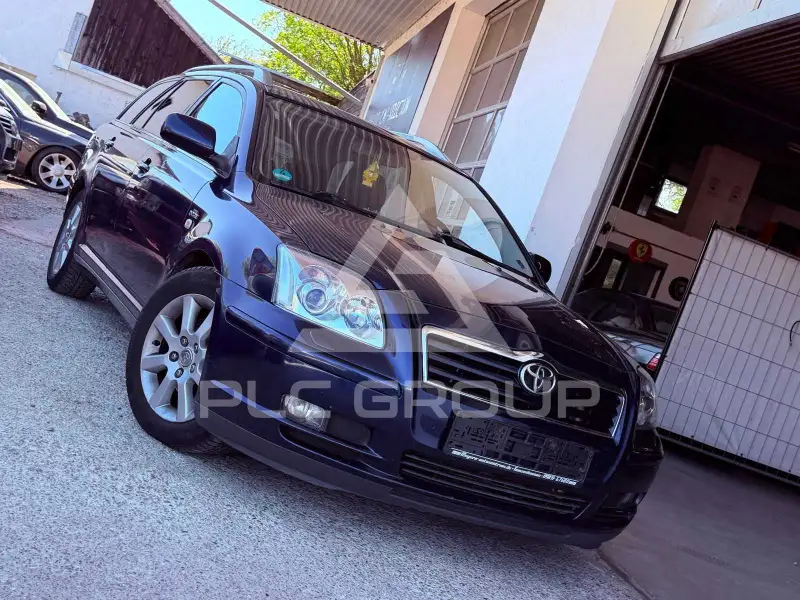 2005 Toyota Avensis
