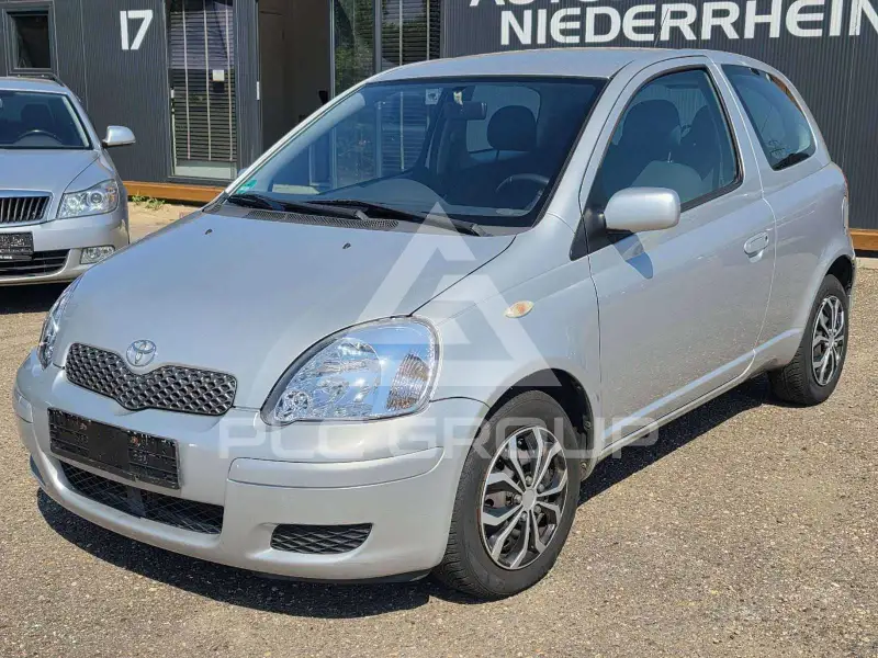 2005 Toyota YARIS