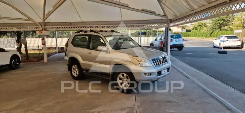 2005 Toyota LAND CRUISER