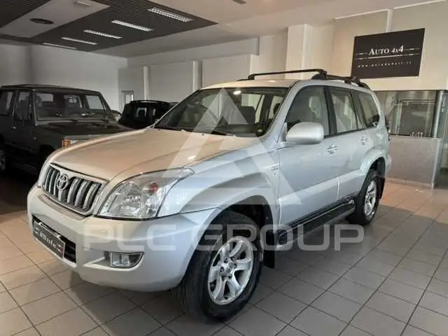 2005 Toyota LAND CRUISER