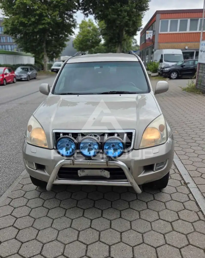 2005 Toyota LAND CRUISER