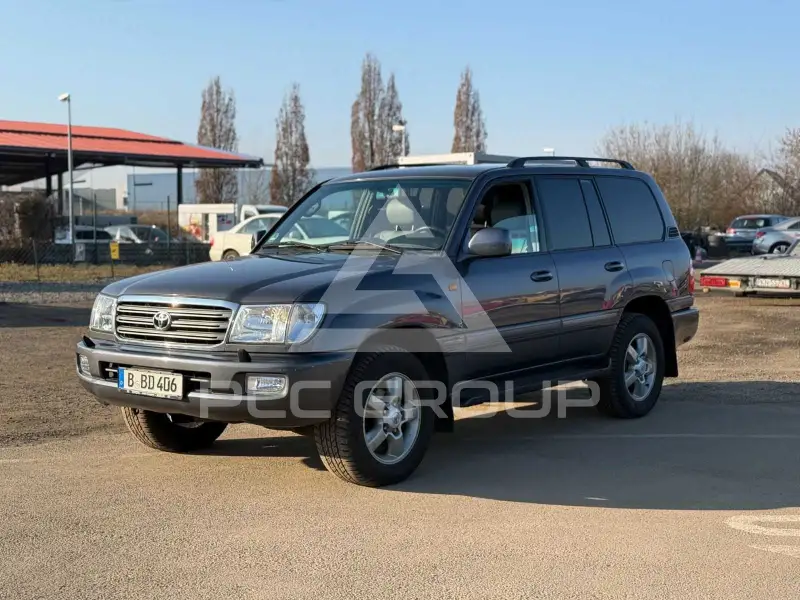 2005 Toyota LAND CRUISER