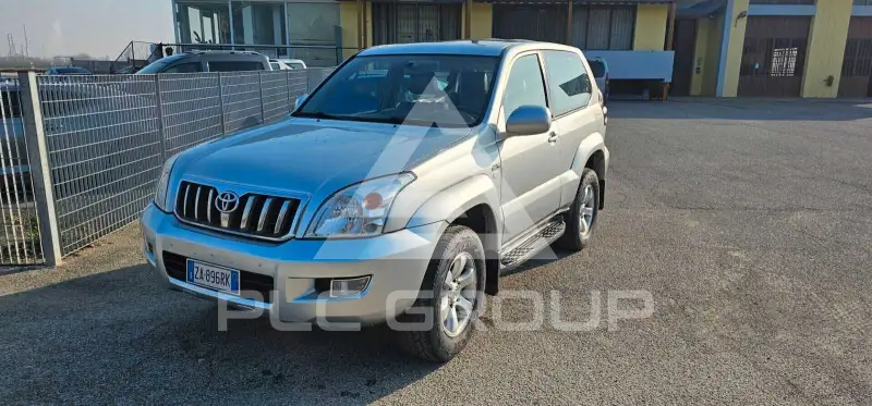 2005 Toyota LAND CRUISER