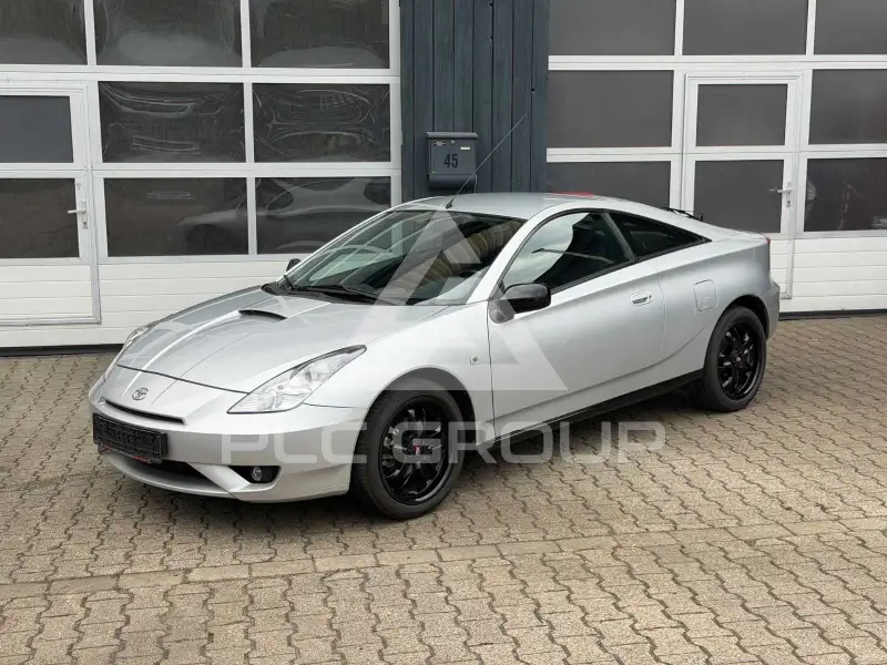 2005 Toyota CELICA