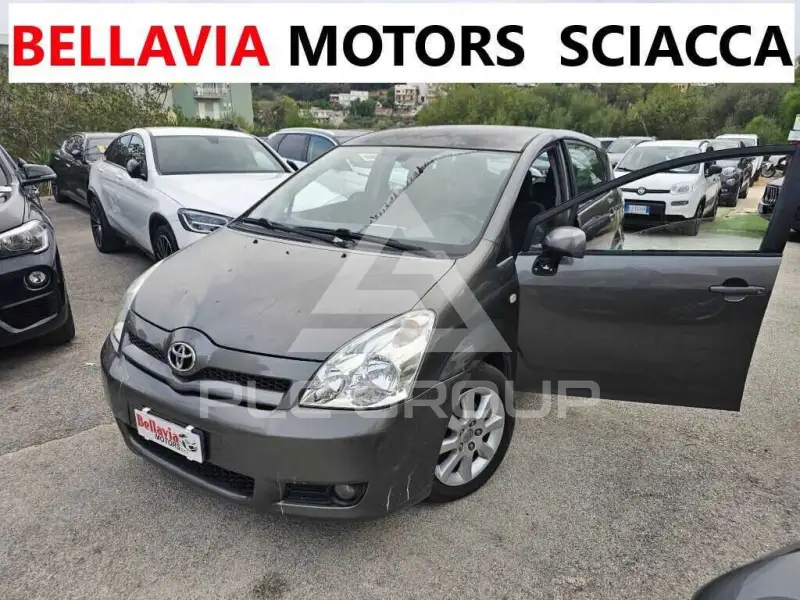 2005 Toyota COROLLA