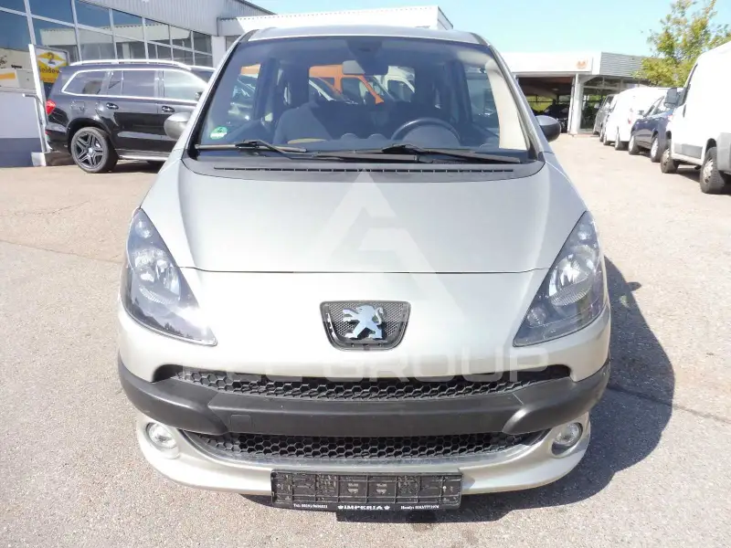2005 Peugeot 1007