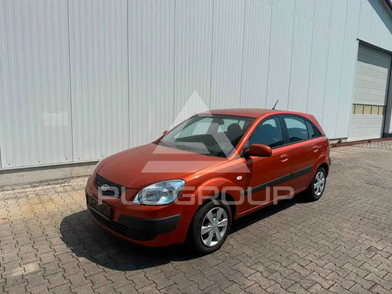 2005 KIA Rio