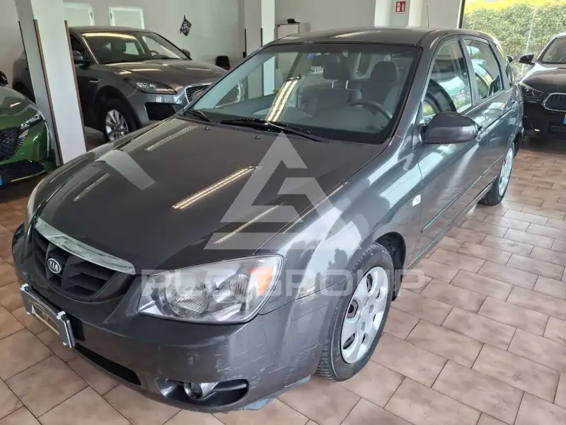 2005 KIA Cerato