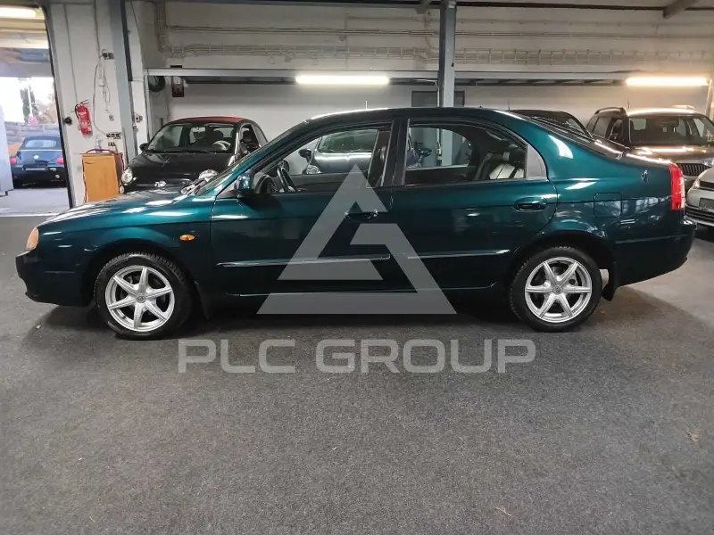 2005 KIA Sephia