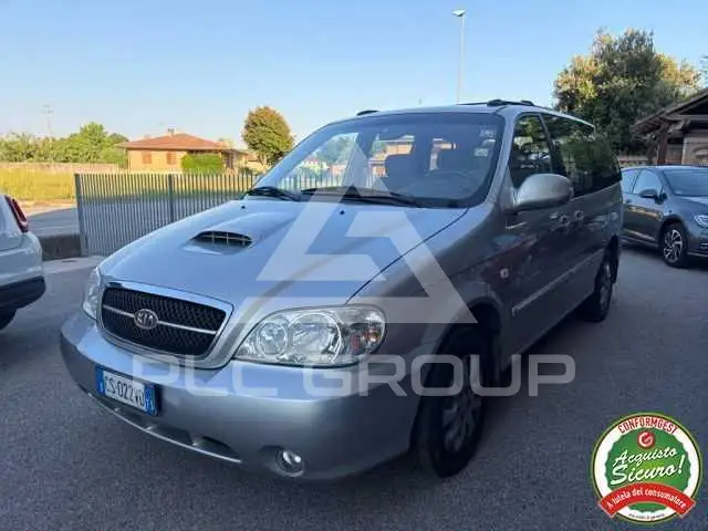 2005 KIA Carnival
