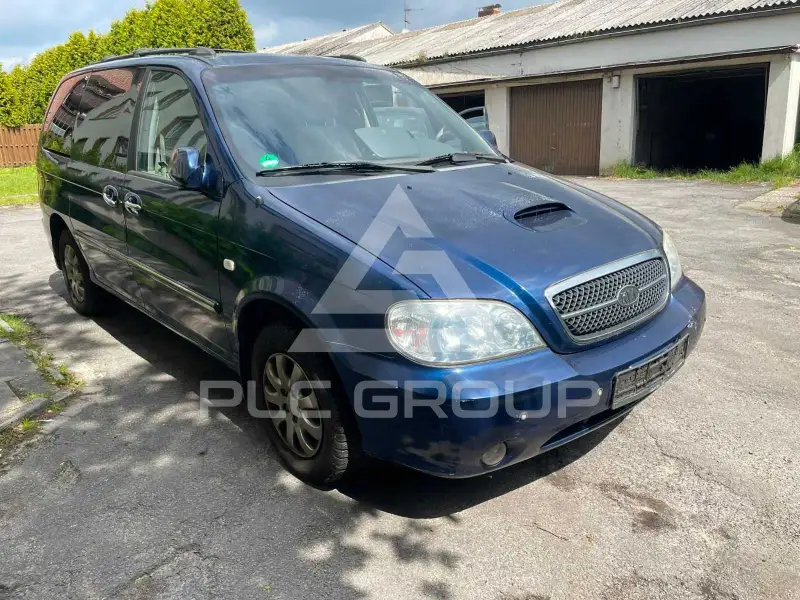 2005 KIA Rondo